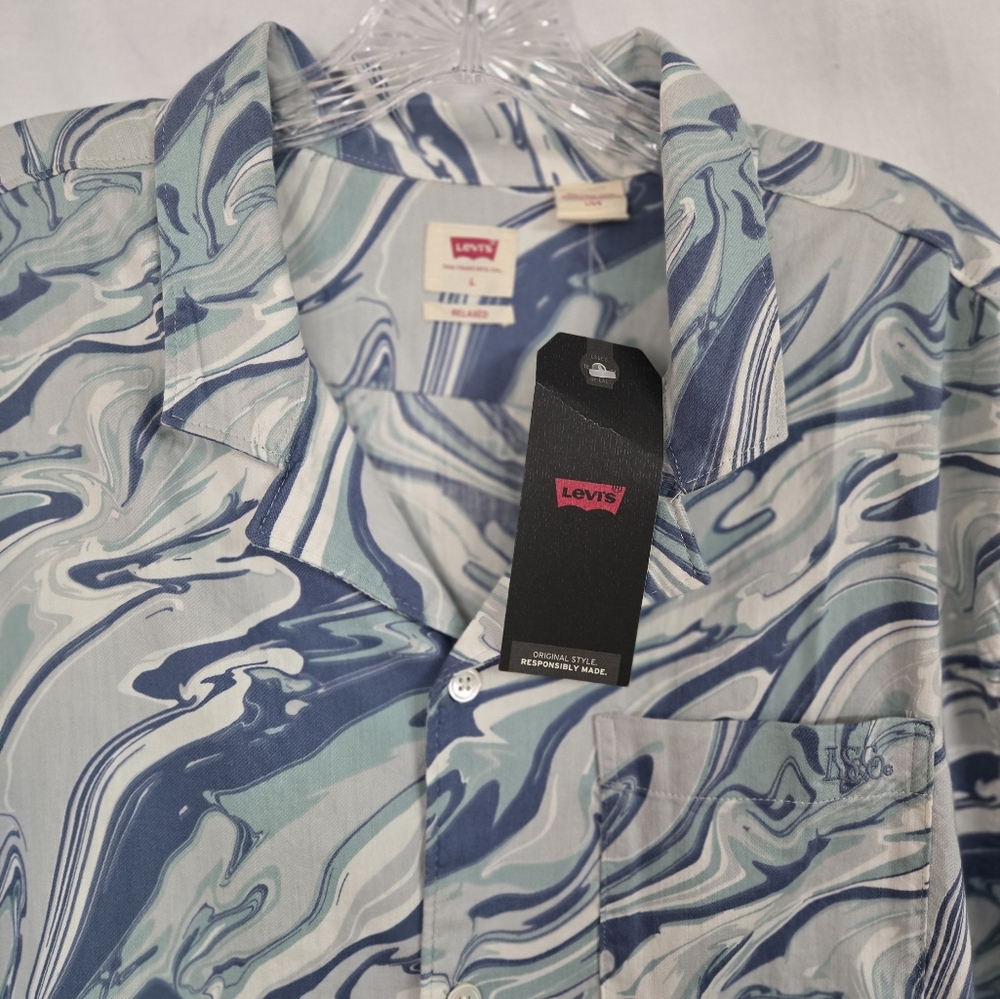 Levi's New Blue Print Button Down Shirt Size L